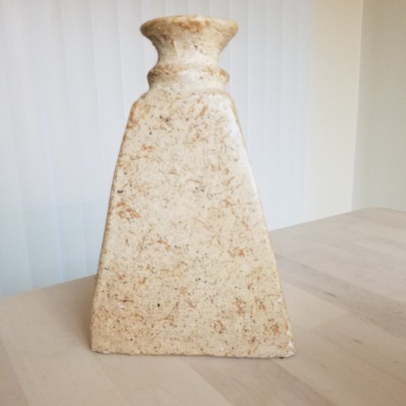 Vase - Picture 3 of 5